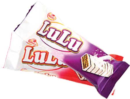 LULU WHITE COCOLIN WITH COCOA COATED WAFERS